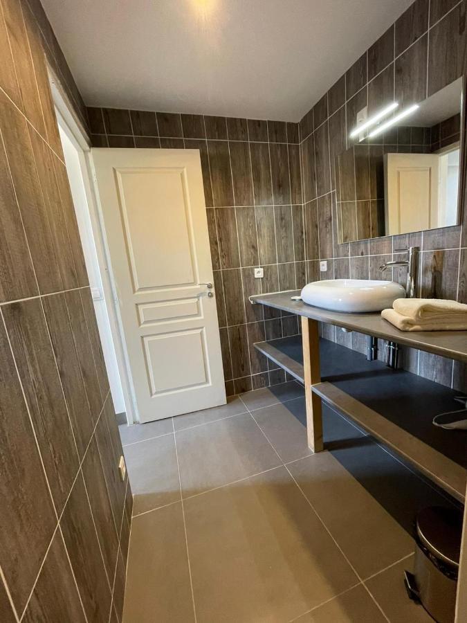 Les Logis Des Vignobles Sainte Emilion En Duplex N 3 Avec Terrasse Apartment Екстериор снимка
